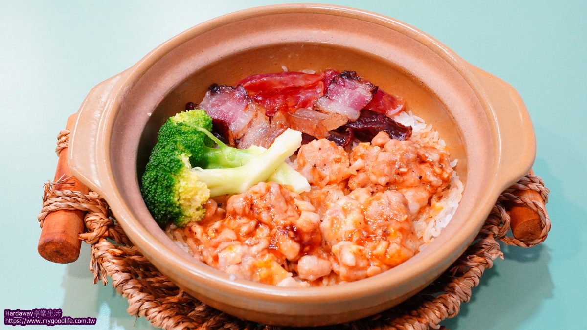 何仙姑港式煲仔飯港式臘味滑雞煲仔飯