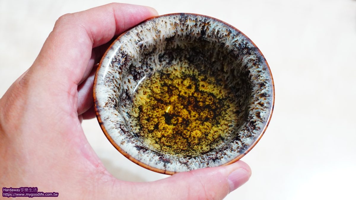 黃金牛奶魚魚鱗萃取膠原蛋白胜肽