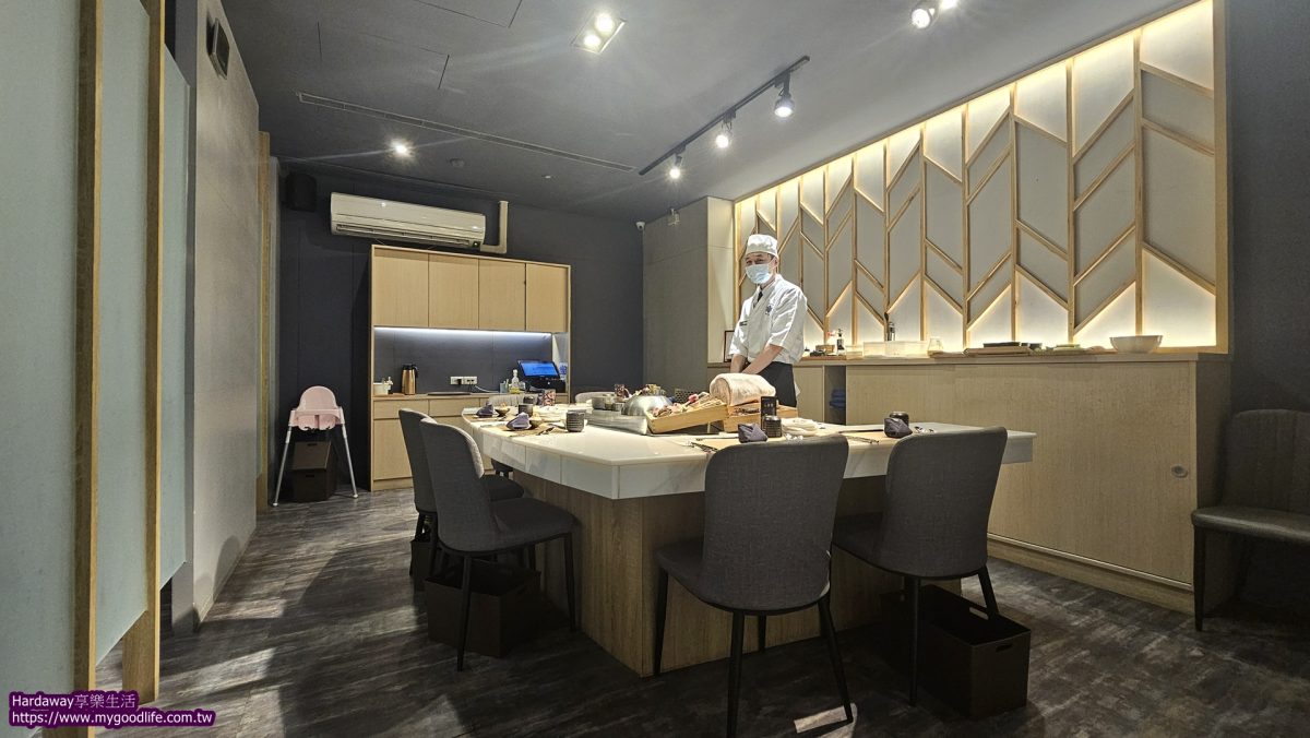 明水然樂新竹林森店用餐區