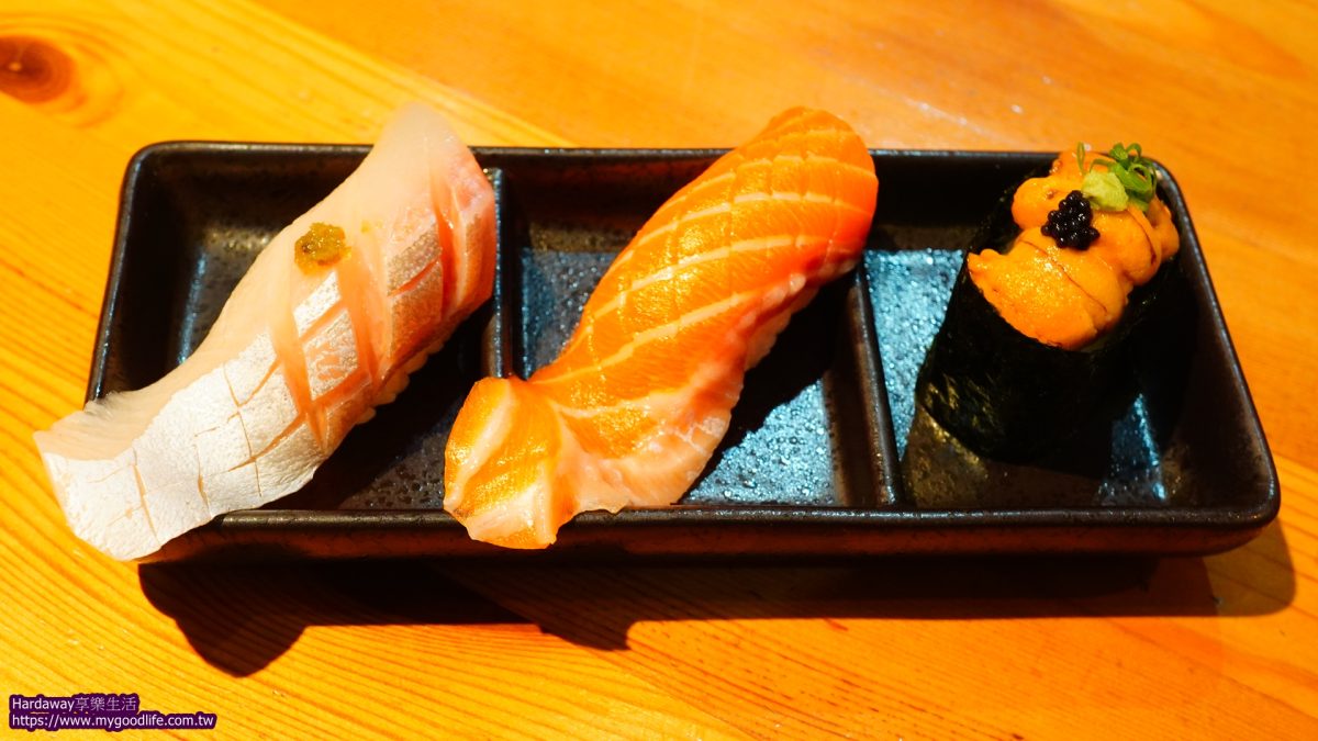 洵首日式料理鮭魚肚握壽司跟紅魽肚握壽司