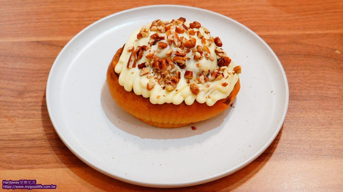 格沐斯咖啡胡桃肉桂捲