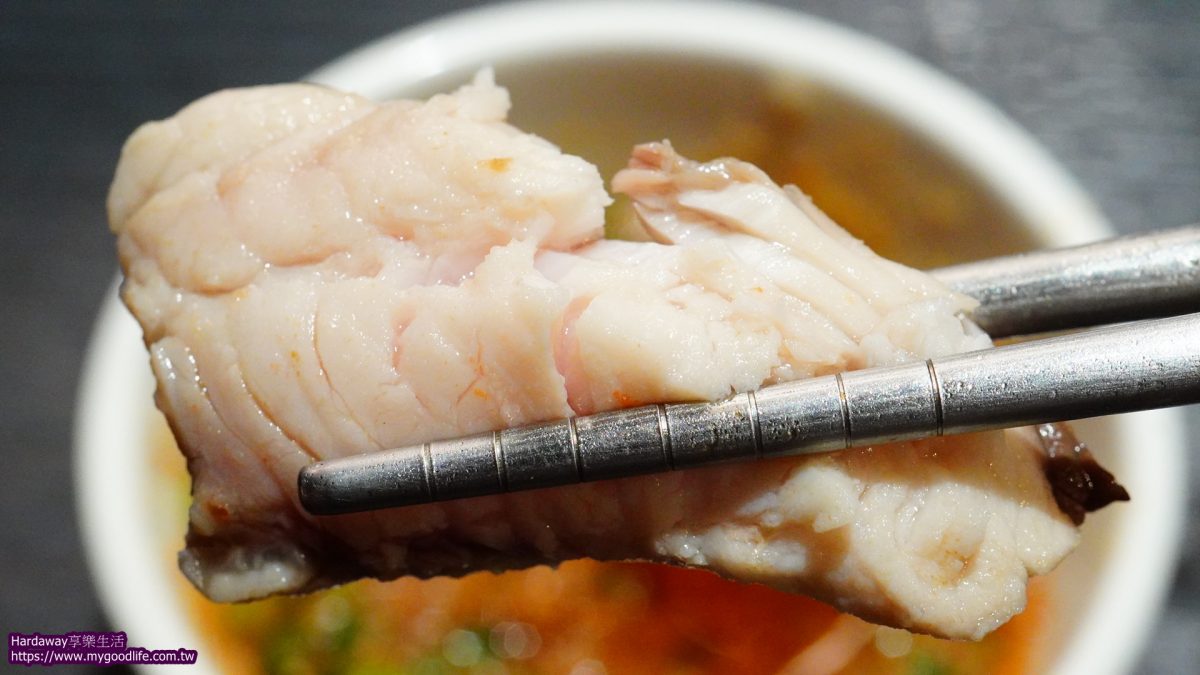 肉多多火鍋巴沙魚片