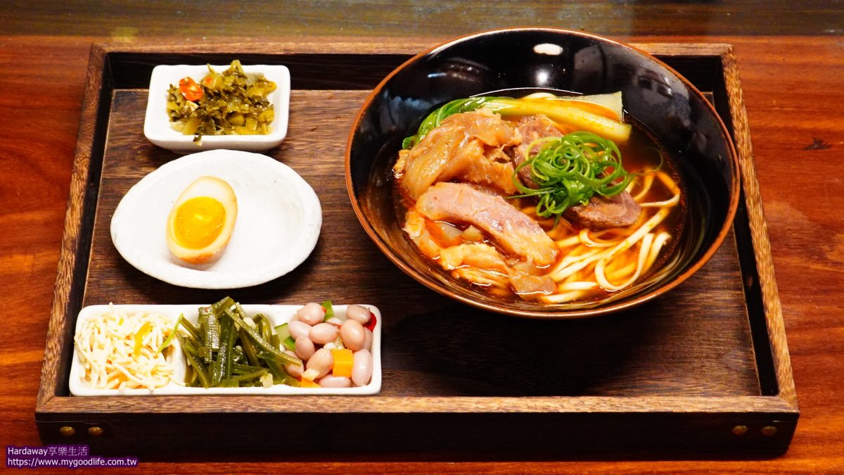 雲水食堂半筋半肉麵套餐