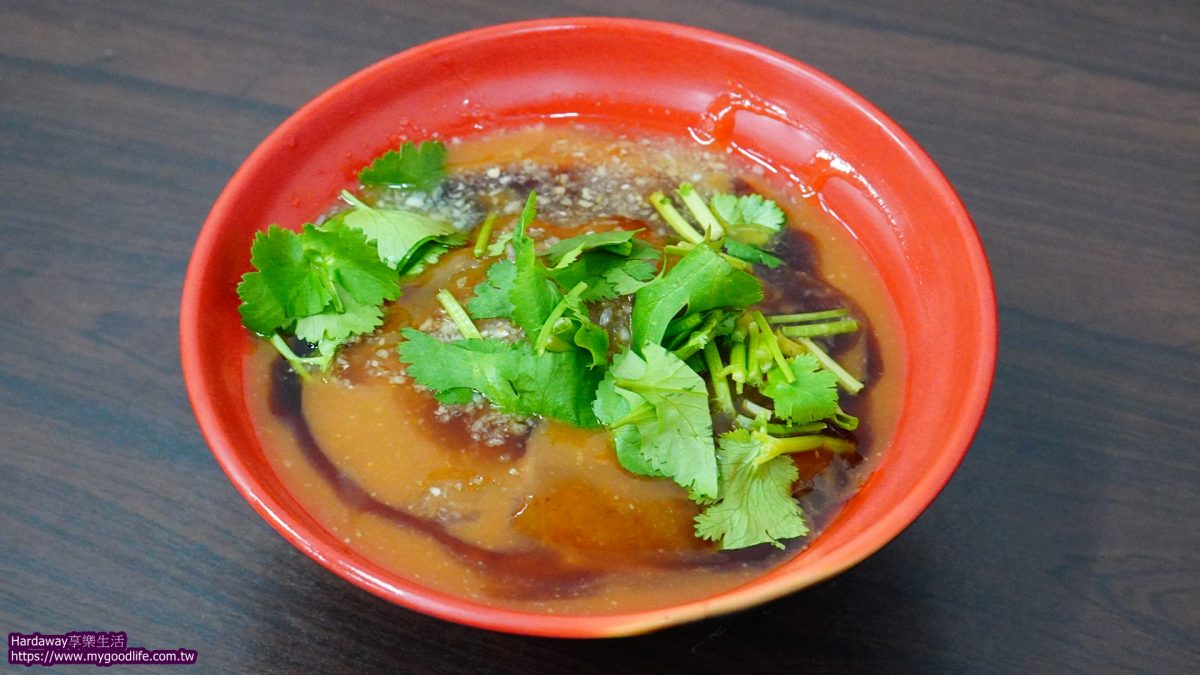 新莊廟口臭豆腐紅糟肉圓