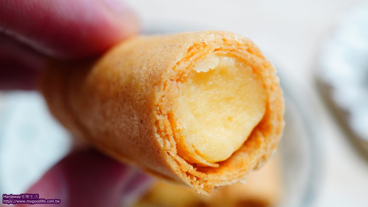 實心蛋捲金沙鹹蛋