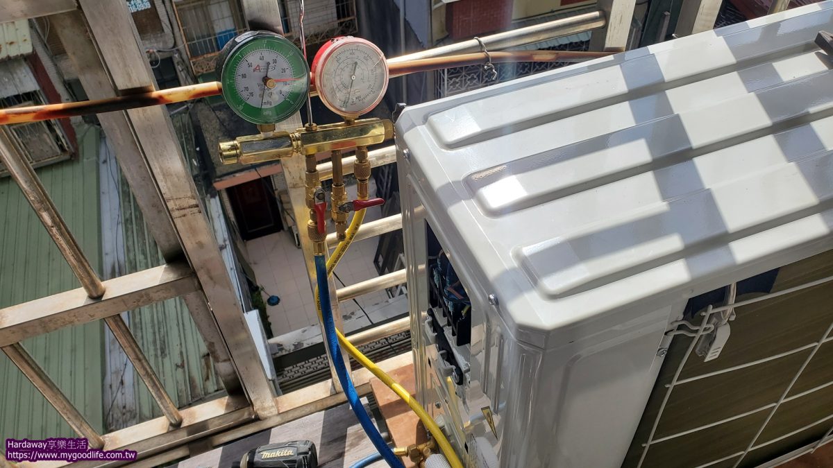 奧克斯空調壁掛式變頻冷暖冷氣機室外機安裝