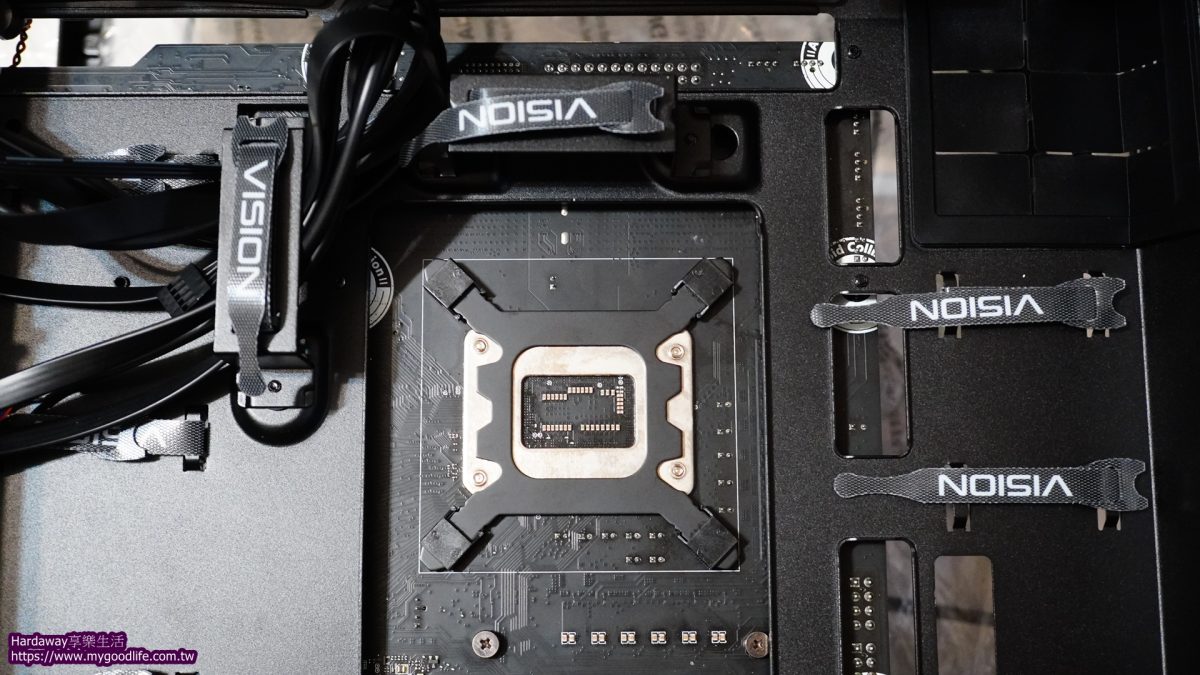 ARGB水冷散熱器安裝