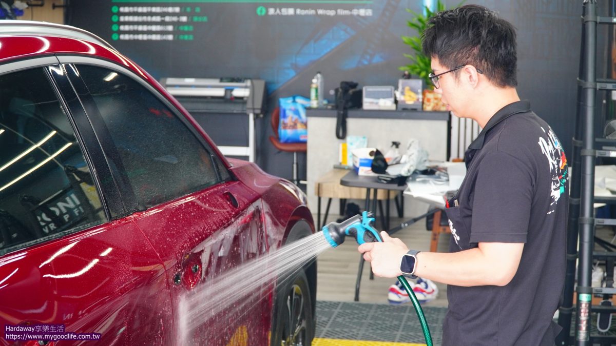 桃園中壢車身改色包膜