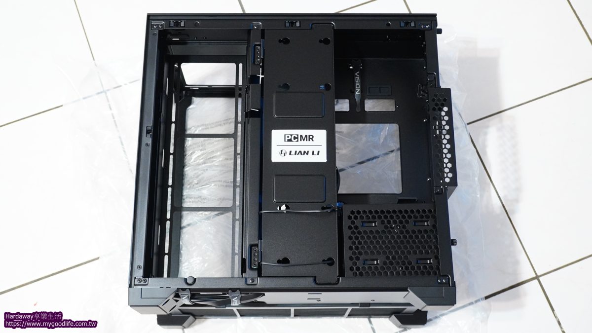 PCMR合作機殼