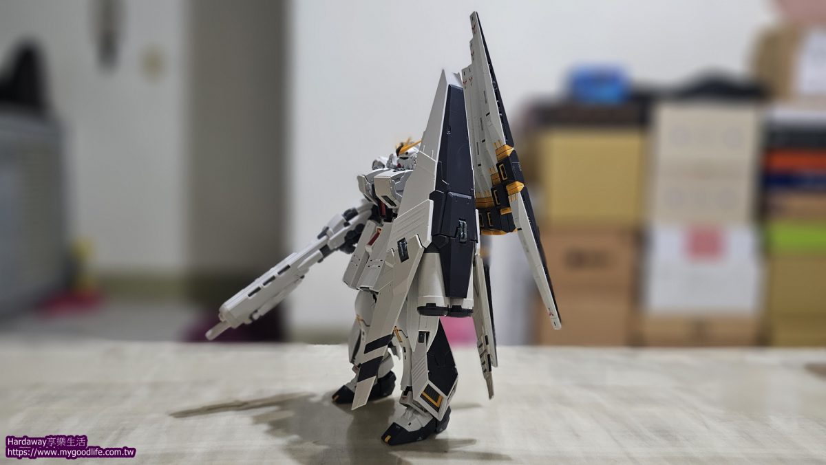 鋼普拉模型