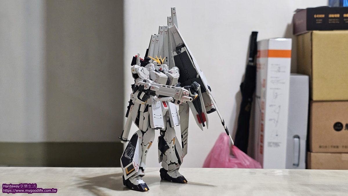 逆襲的夏亞RG 1/144 RX-93 ν GUNDAM HWS鋼彈